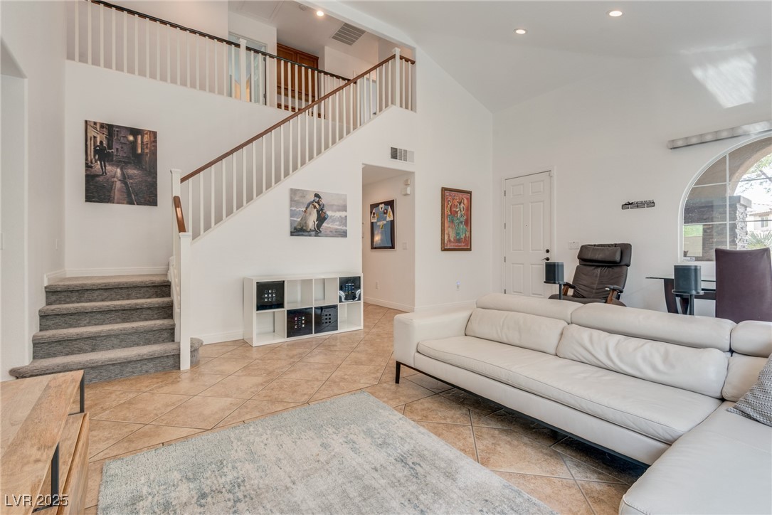 11425 Via Spiga Drive Property Photo 8