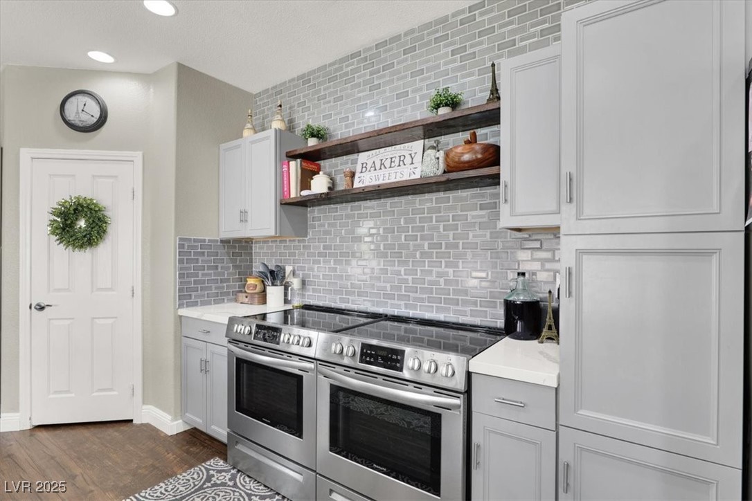 7310 Heggie Avenue Property Photo 14