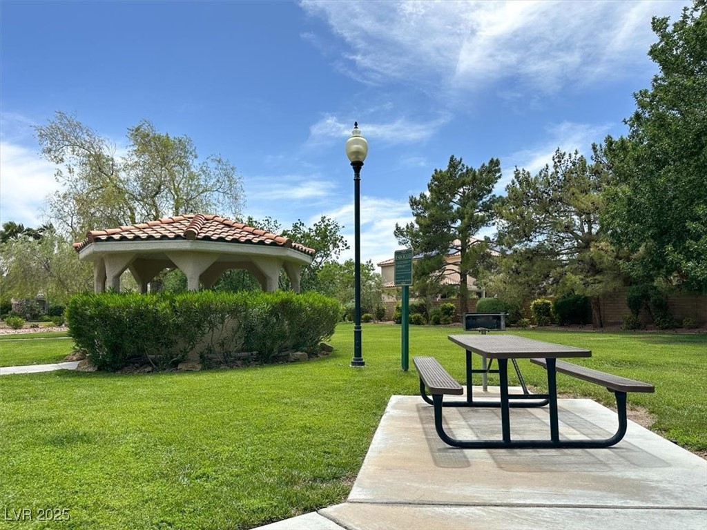 7310 Heggie Avenue Property Photo 68