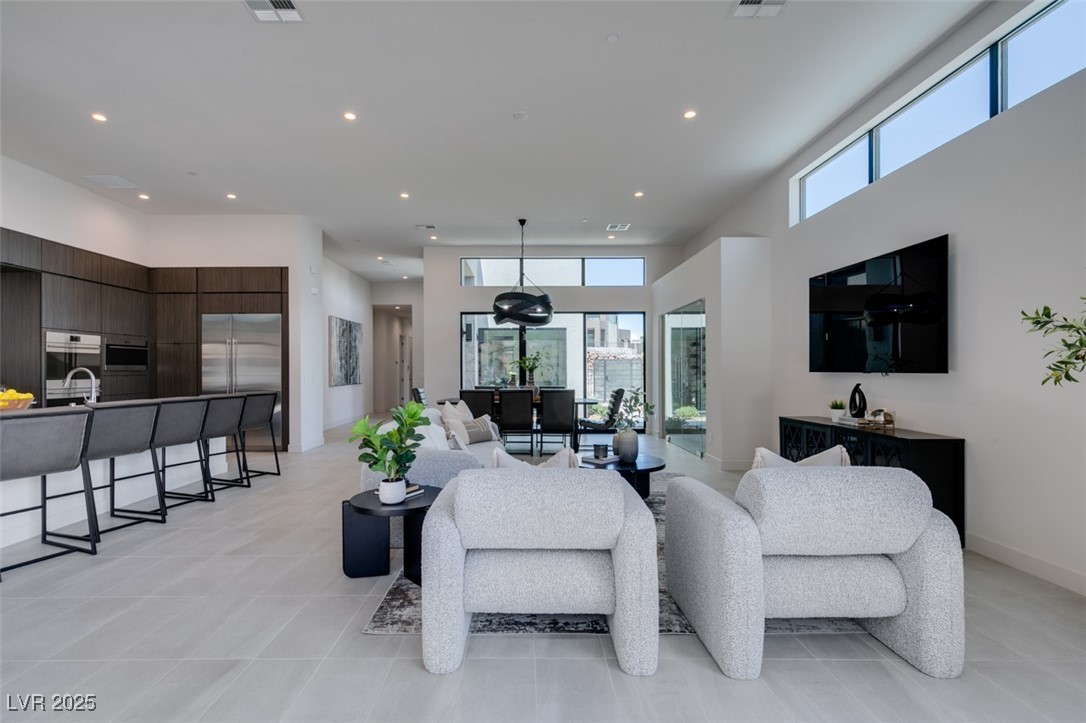 623 Dragon Mountain Court Property Photo 19