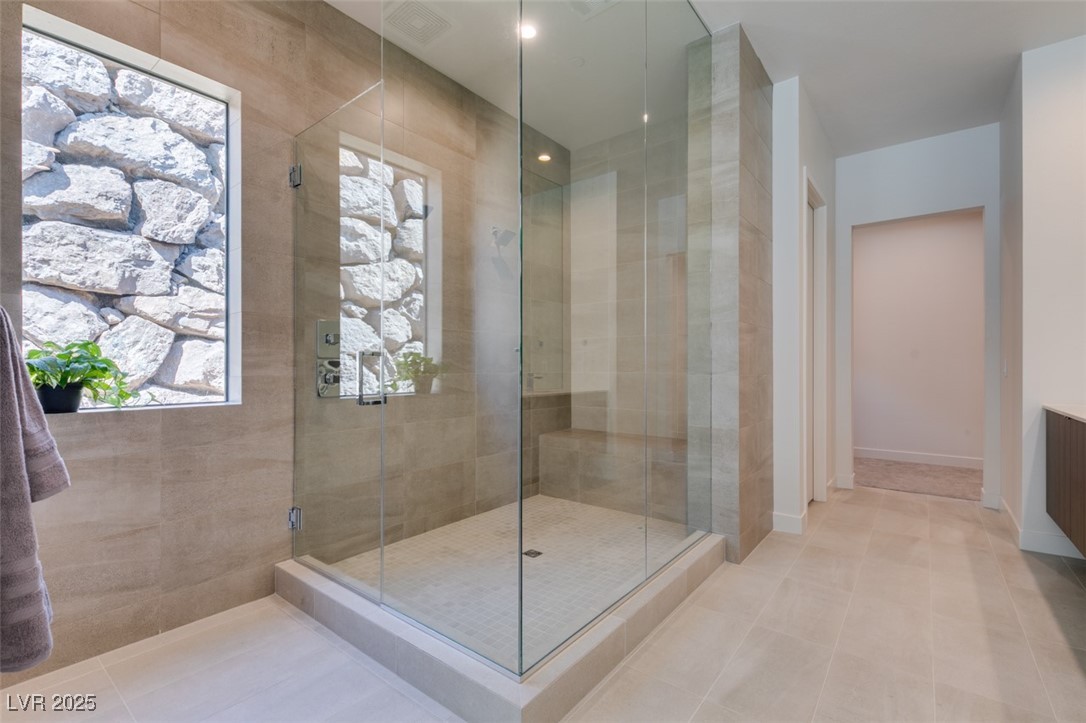 623 Dragon Mountain Court Property Photo 33