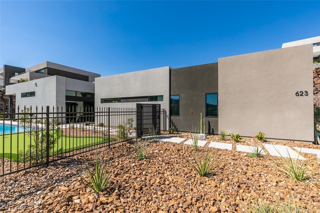 623 Dragon Mountain Court Property Photo 58