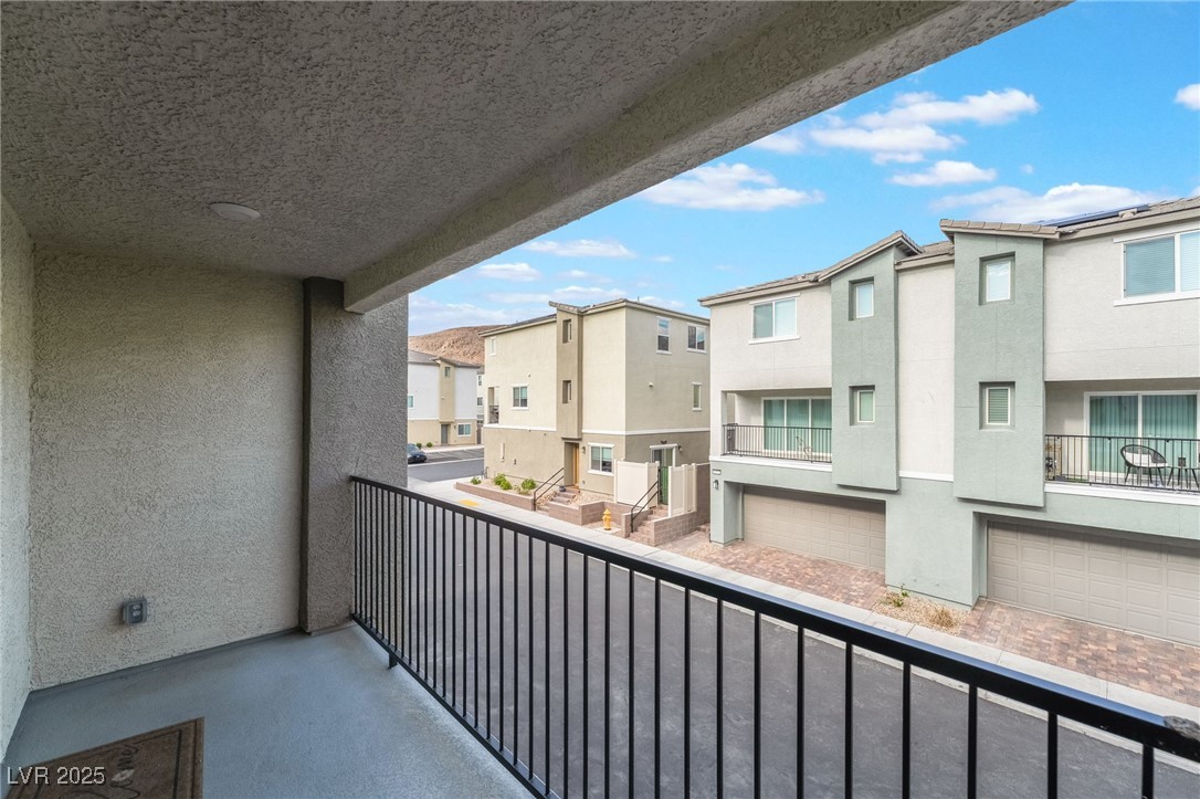 6858 Truffle Gray Street Property Photo 21