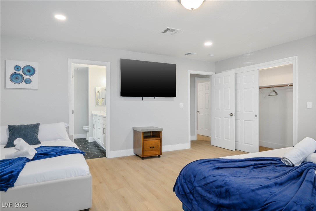 6990 West Richmar Avenue Property Photo 23