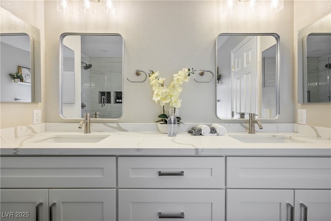 6990 West Richmar Avenue Property Photo 29