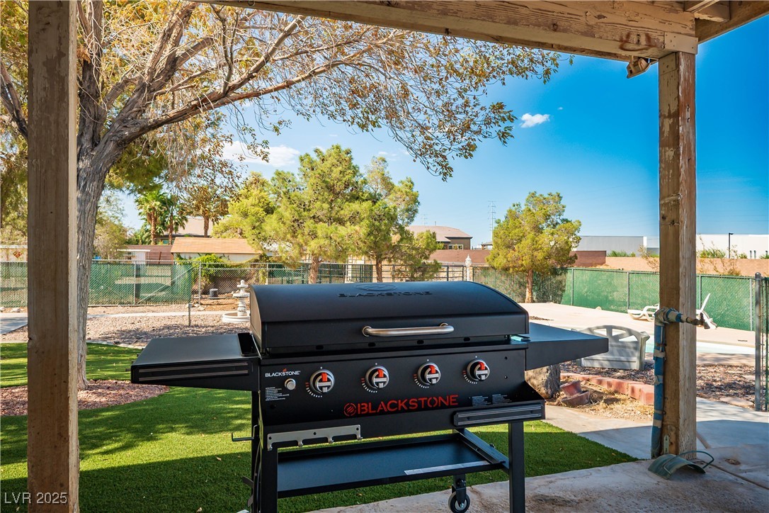 6990 West Richmar Avenue Property Photo 39