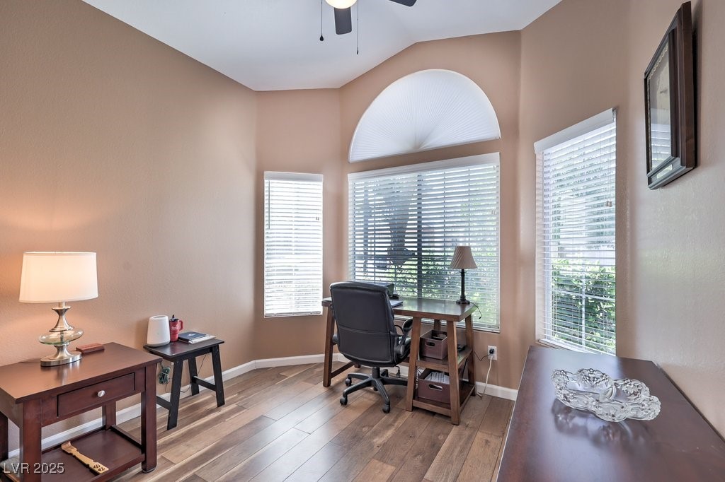 8109 Sunset Mill Drive Property Photo 7