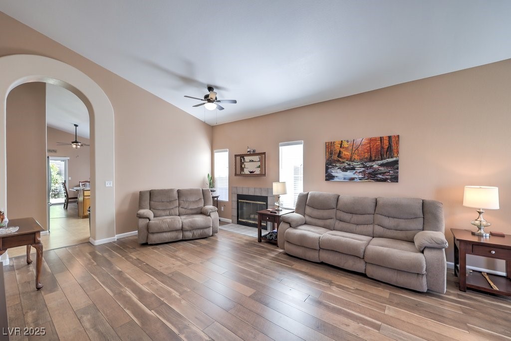 8109 Sunset Mill Drive Property Photo 10