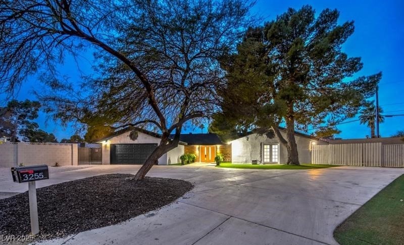 3255 El Camino Road Property Photo 1