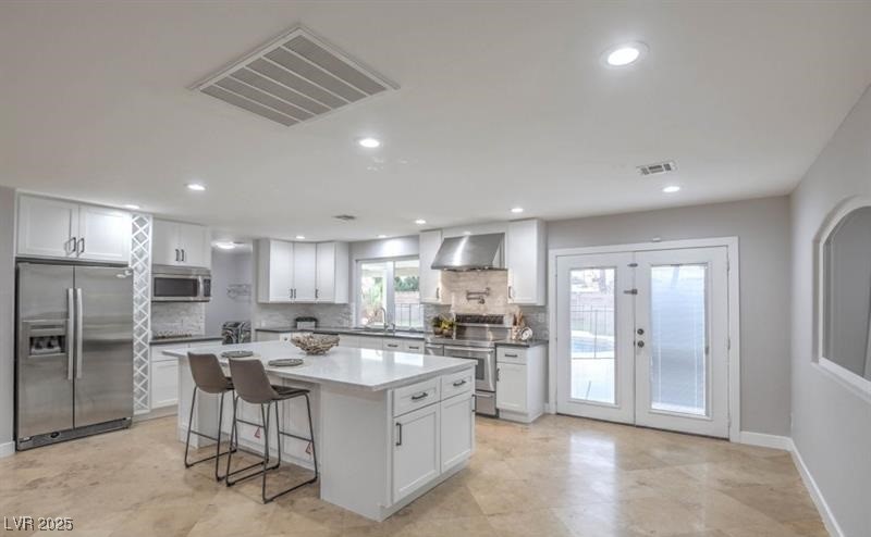 3255 El Camino Road Property Photo 8