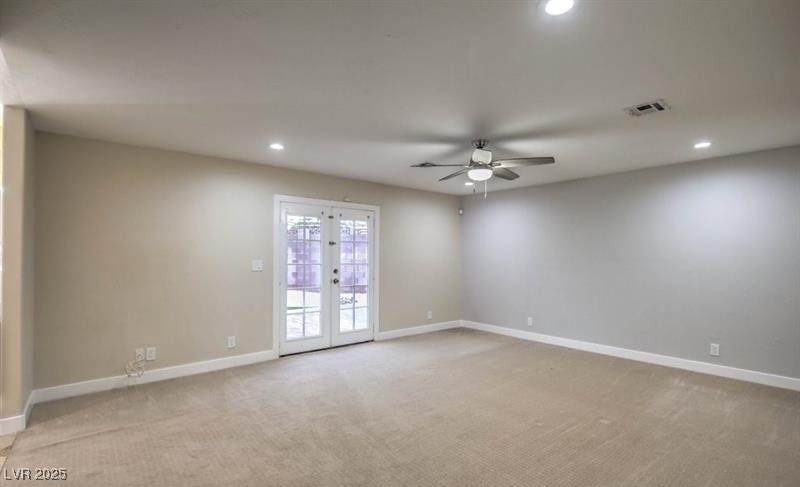 3255 El Camino Road Property Photo 14