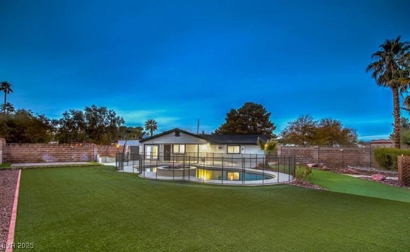 3255 El Camino Road Property Photo 25