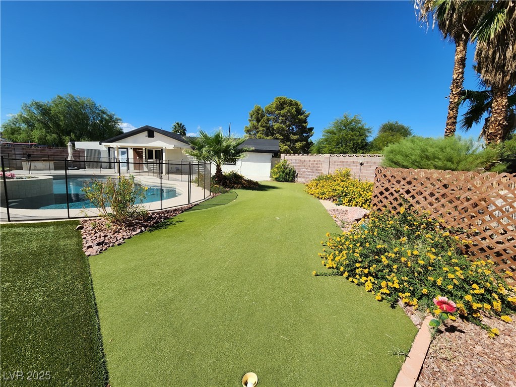 3255 El Camino Road Property Photo 29