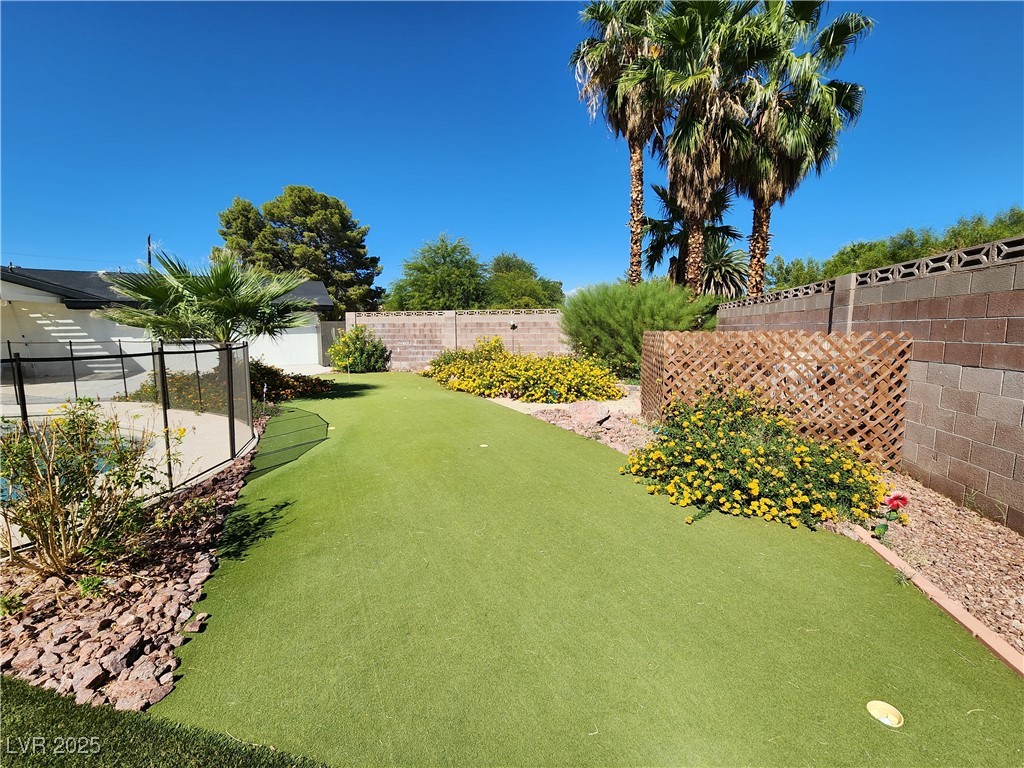 3255 El Camino Road Property Photo 30