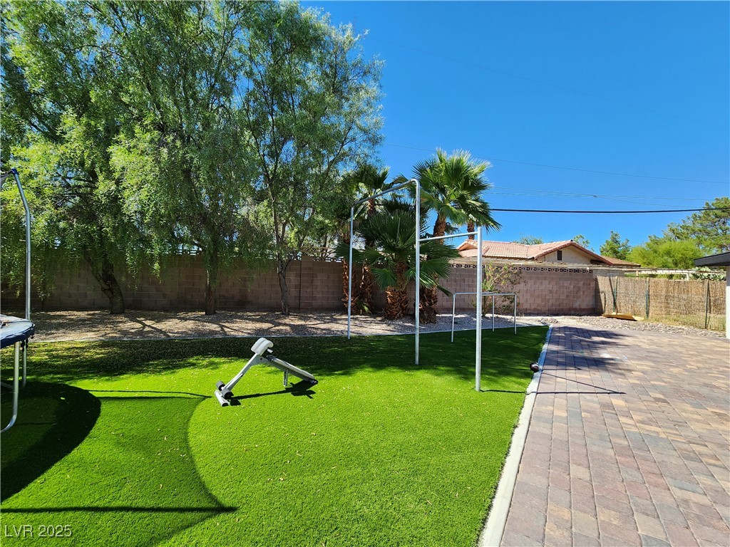 3255 El Camino Road Property Photo 34