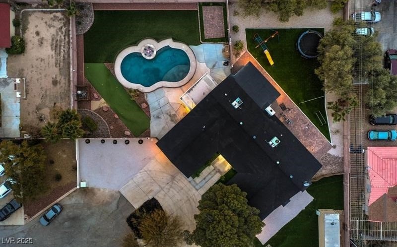 3255 El Camino Road Property Photo 39