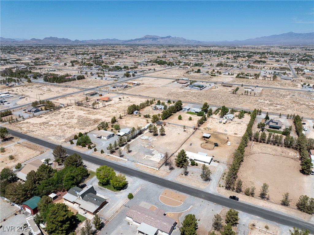 1640 Bruce Street Property Photo 8