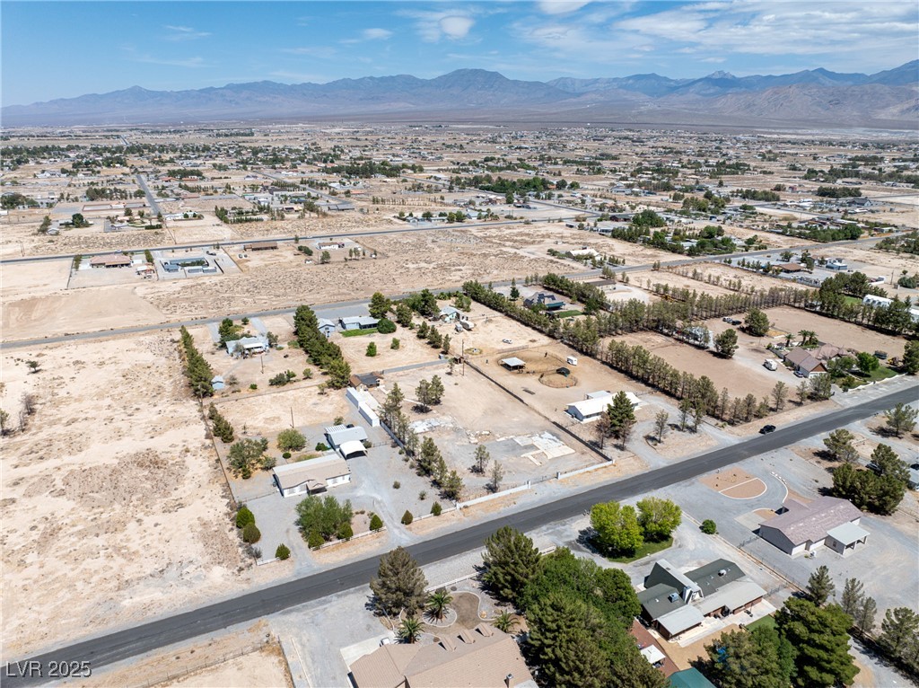 1640 Bruce Street Property Photo 9