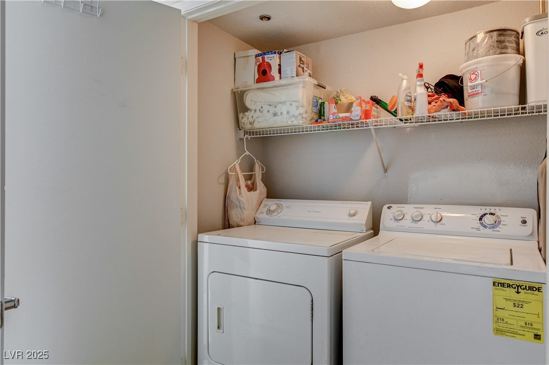 555 East Silverado Ranch Boulevard 1172 Property Photo 27