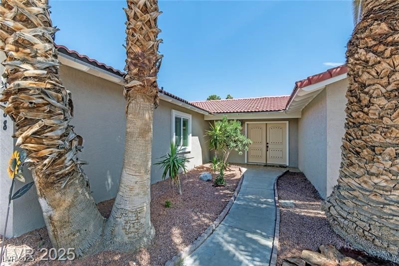 3688 Edison Avenue Property Photo 8