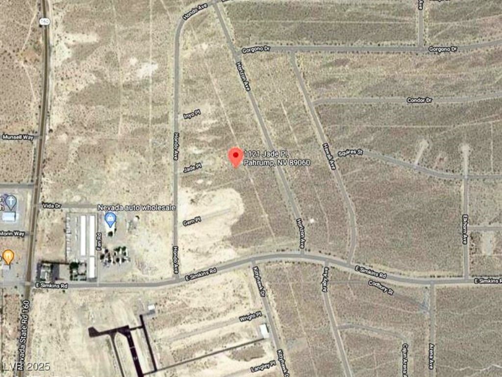 1121 Jade Place Property Photo 4