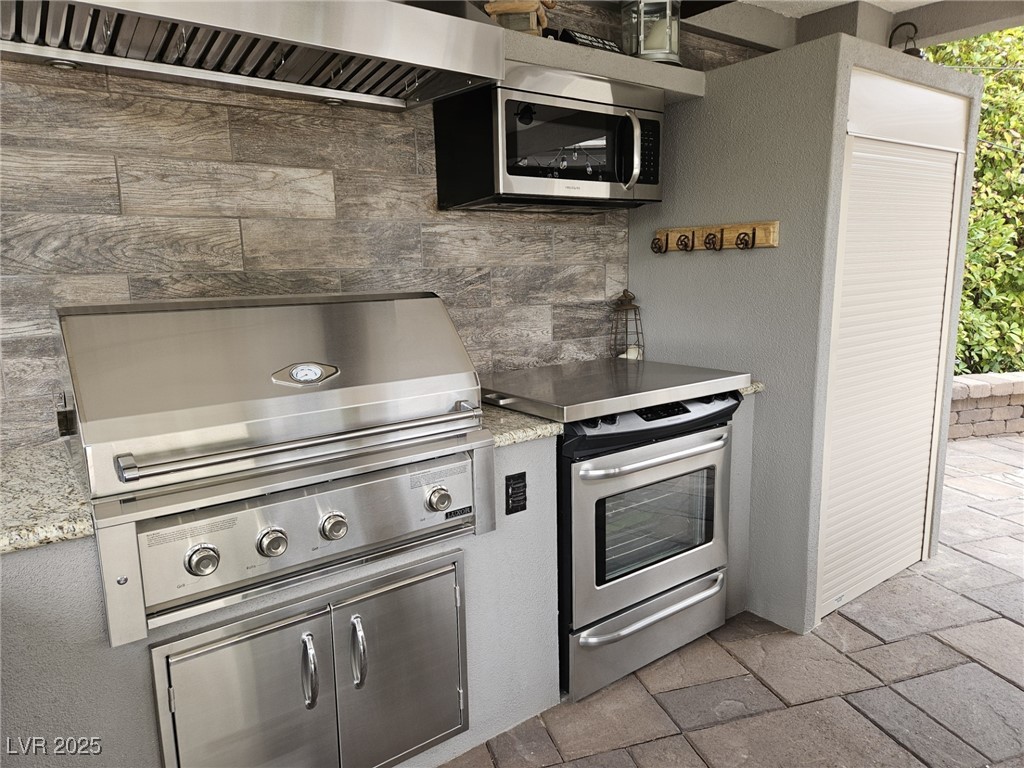 8175 Arville Street 258 Property Photo 5