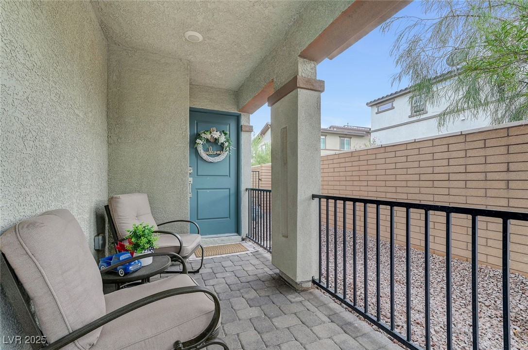 321 Bay Village Place Property Photo 6