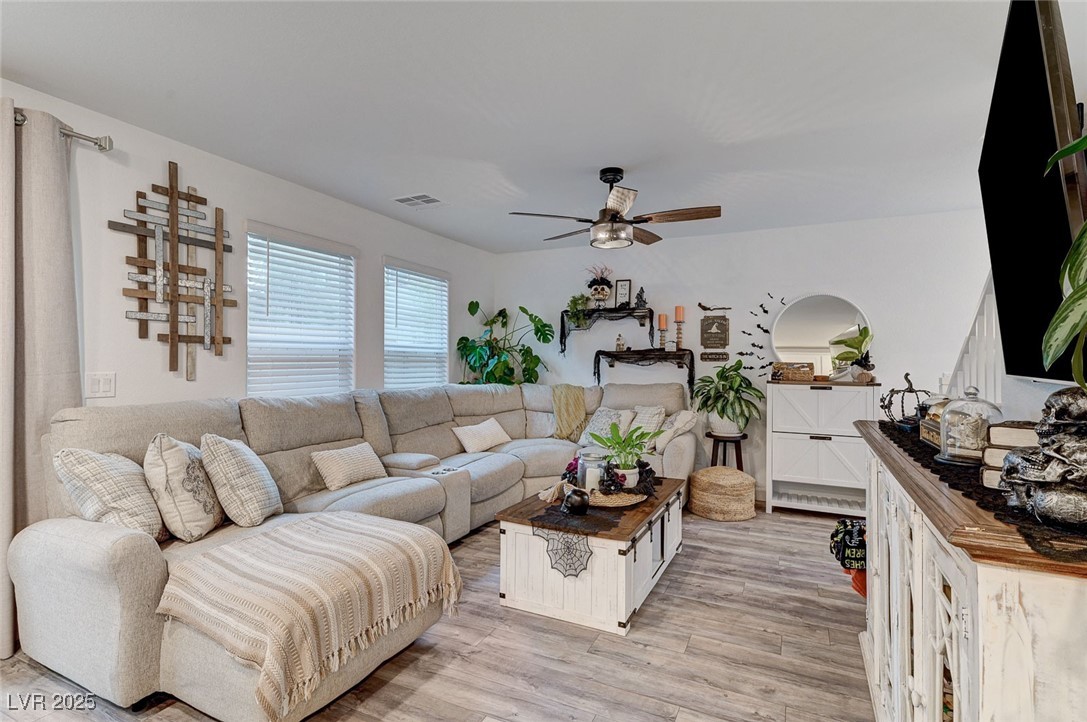 321 Bay Village Place Property Photo 10