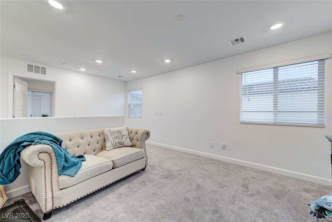 321 Bay Village Place Property Photo 23