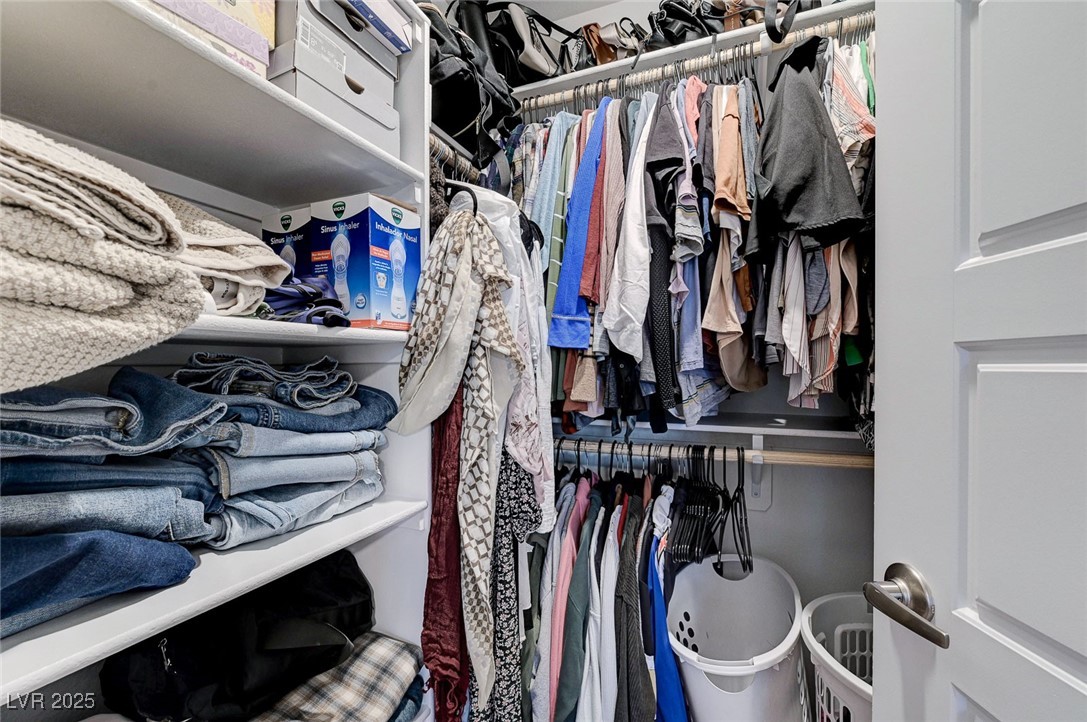 321 Bay Village Place Property Photo 28