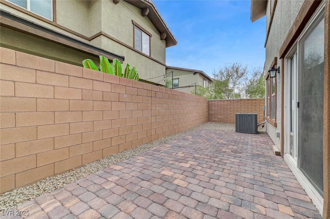 321 Bay Village Place Property Photo 36