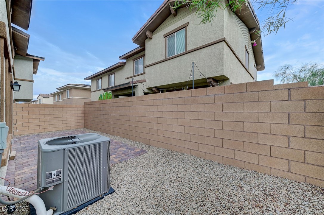 321 Bay Village Place Property Photo 38