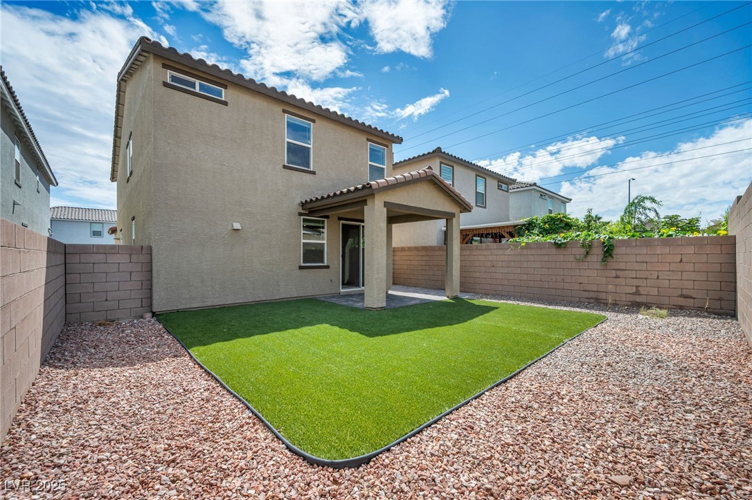 5677 Asyma Court Property Photo 18