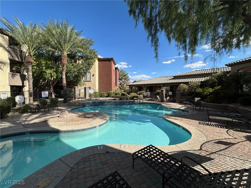 4400 South Jones Boulevard 2017 Property Photo 25