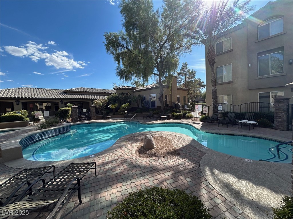 4400 South Jones Boulevard 2017 Property Photo 27