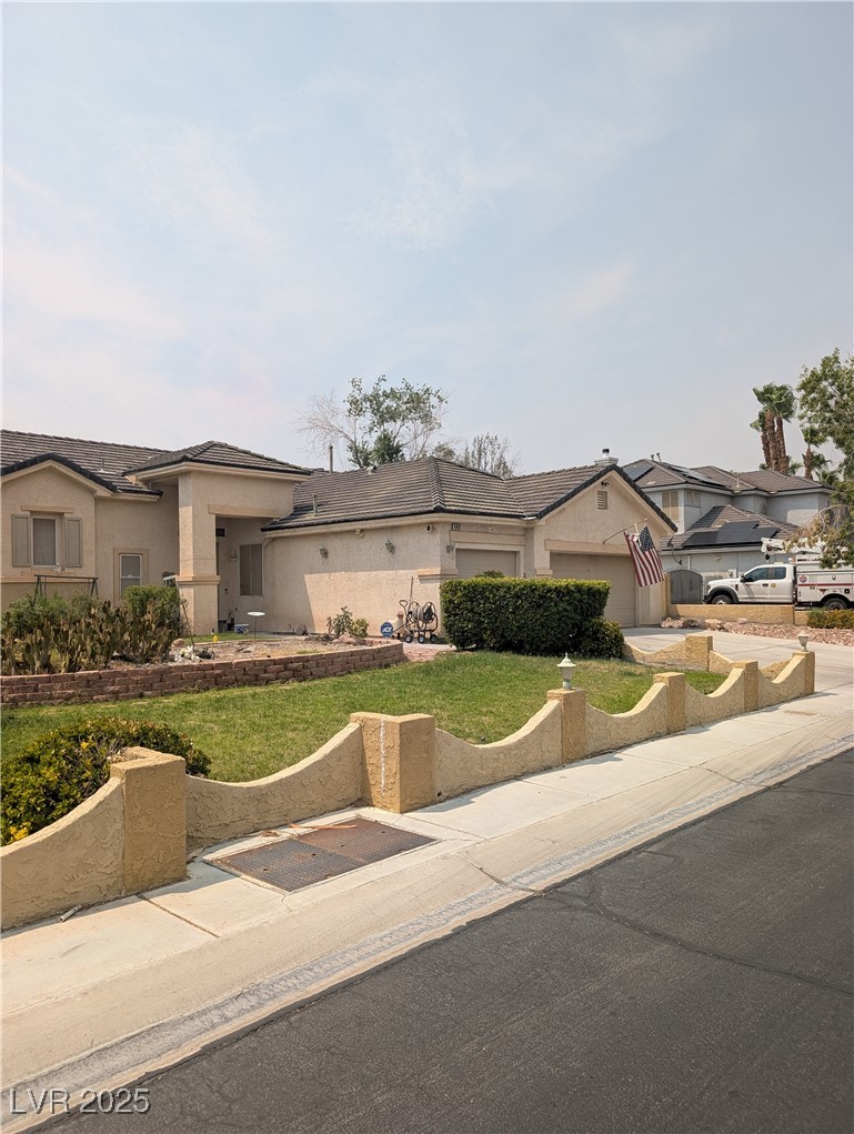 6805 Silver Chisel Avenue Property Photo 4