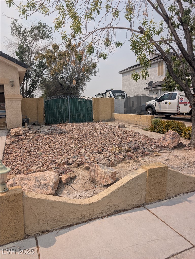 6805 Silver Chisel Avenue Property Photo 12