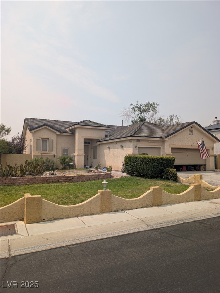 6805 Silver Chisel Avenue Property Photo 13