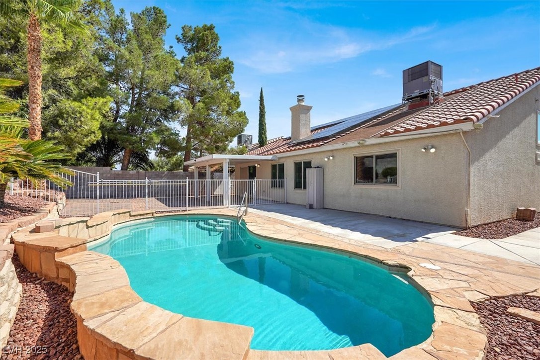 7229 Robins Roost Street Property Photo 3