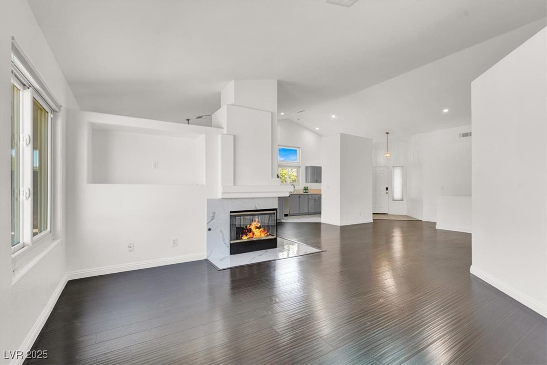 7229 Robins Roost Street Property Photo 12