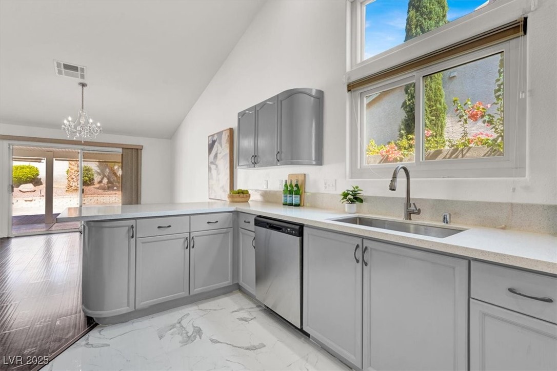 7229 Robins Roost Street Property Photo 20