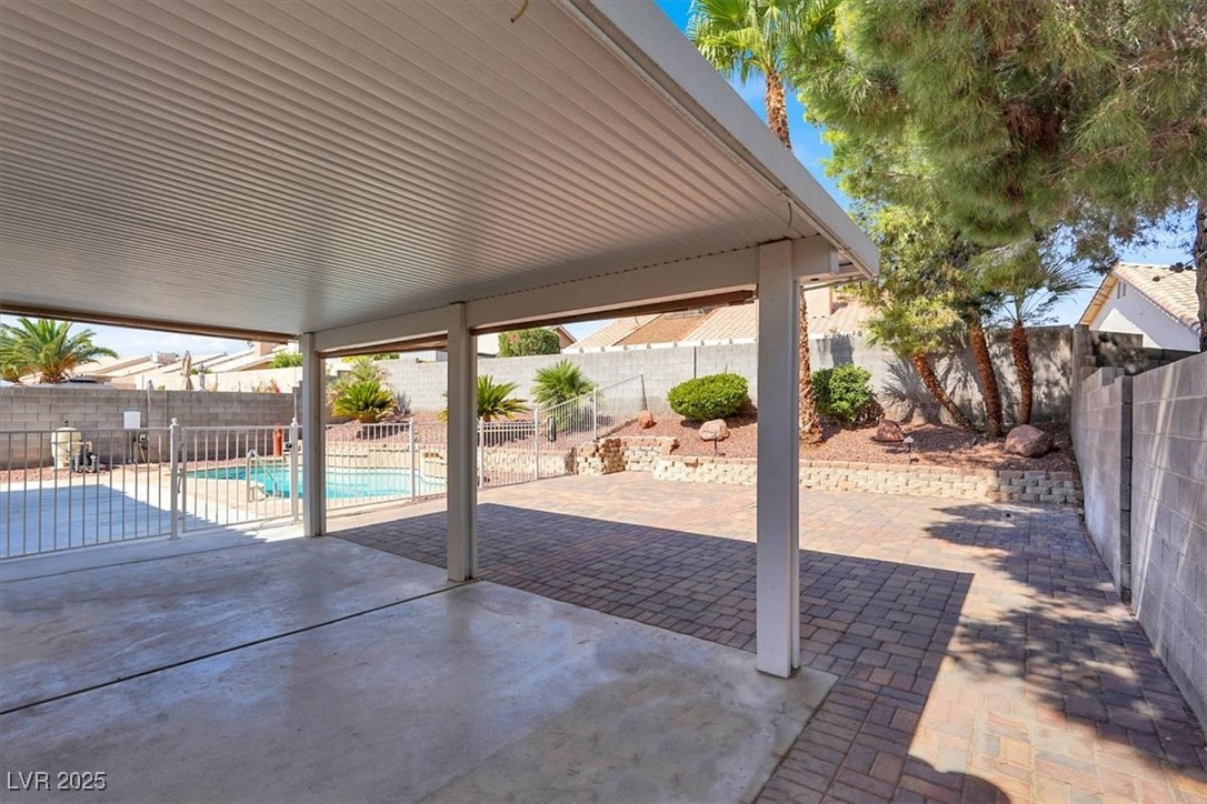 7229 Robins Roost Street Property Photo 36