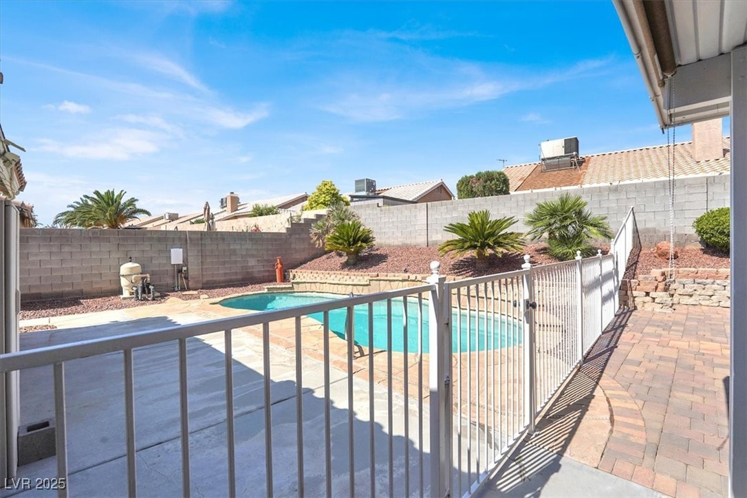 7229 Robins Roost Street Property Photo 39