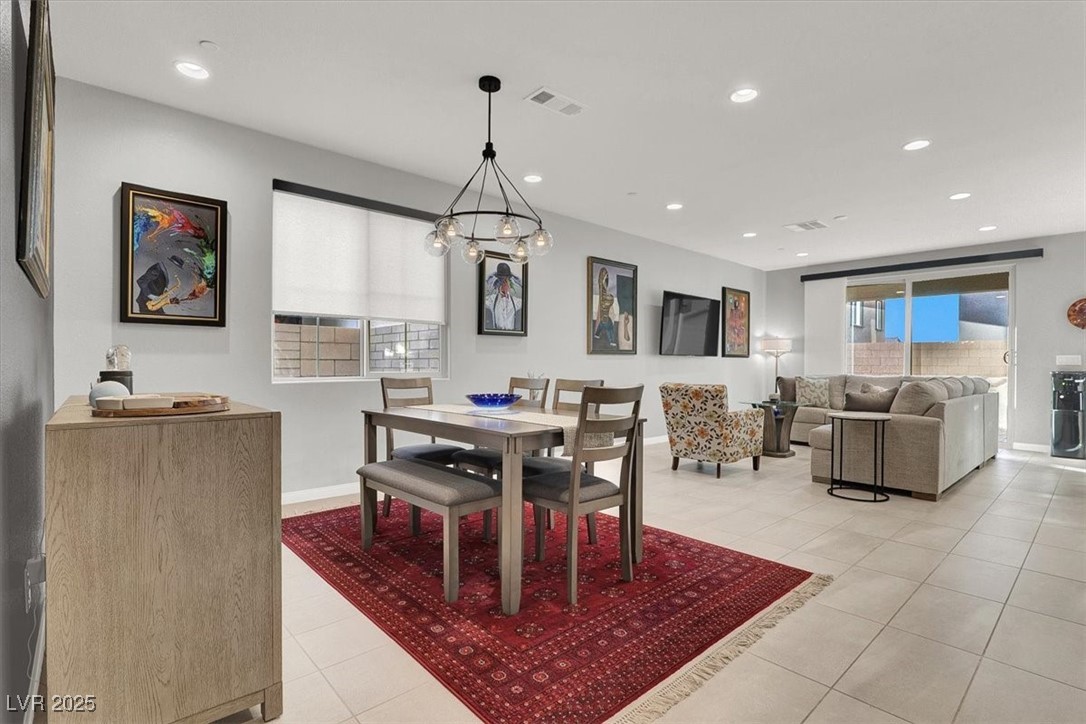 721 North Water Street Property Photo 4