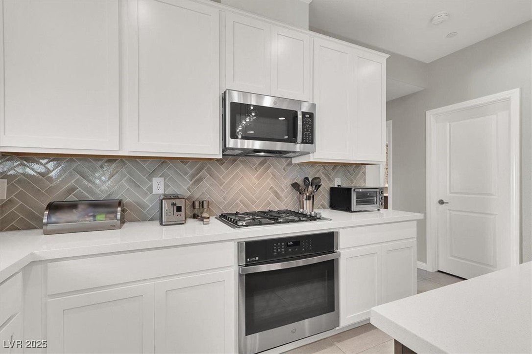 721 North Water Street Property Photo 9