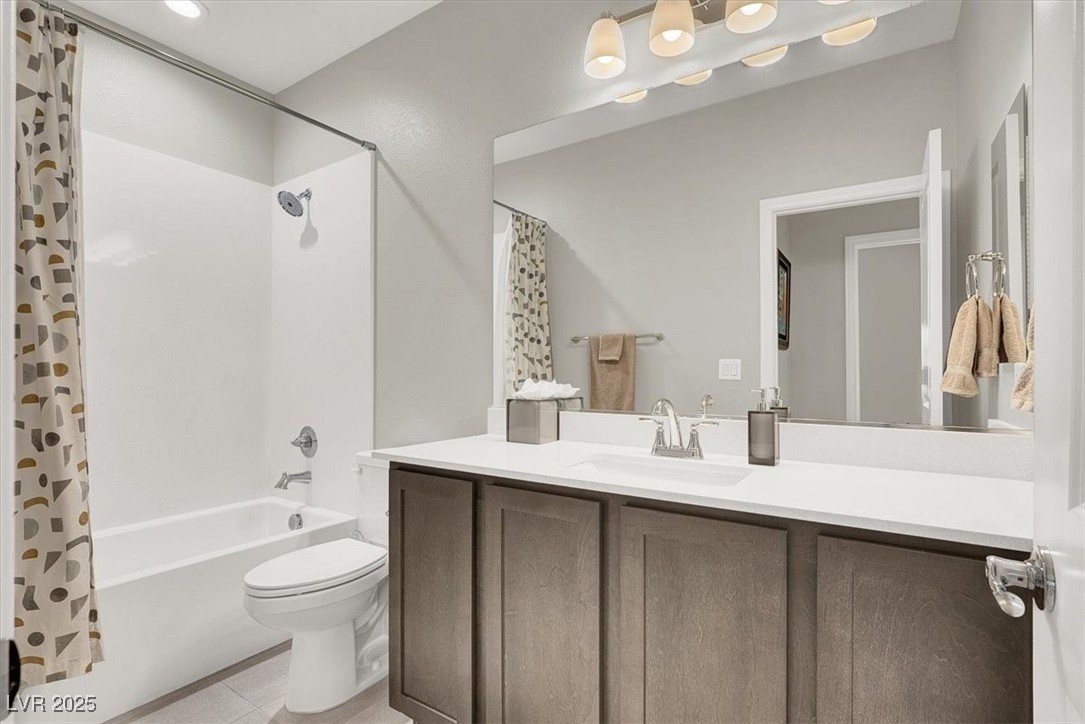 721 North Water Street Property Photo 14