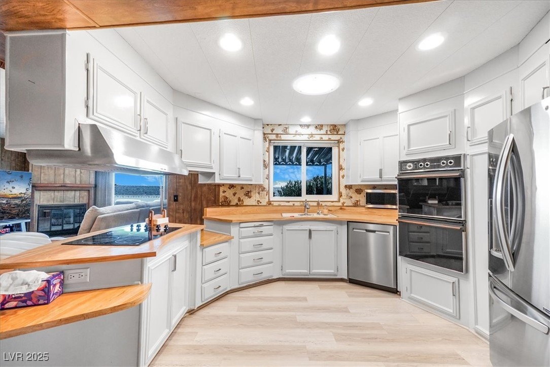 668 Mount Tamalpais Way Property Photo 12