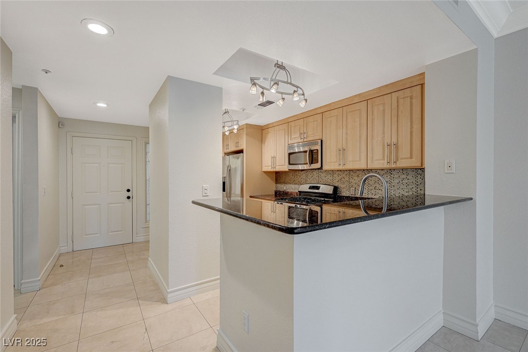 210 East Flamingo Road 105 Property Photo 3