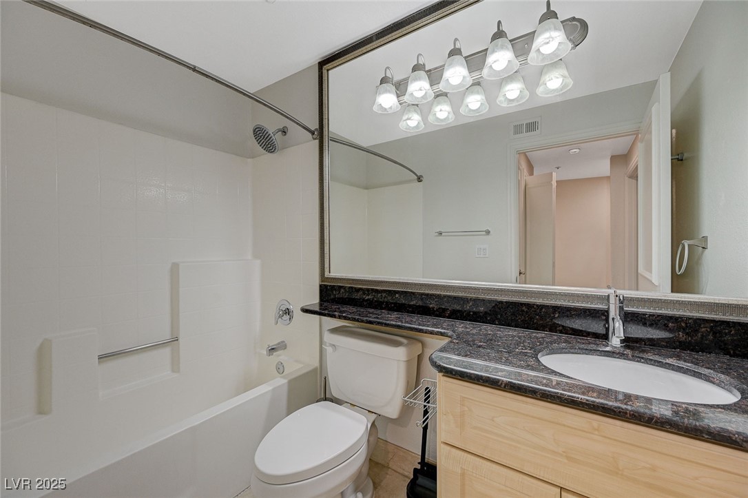 210 East Flamingo Road 105 Property Photo 25