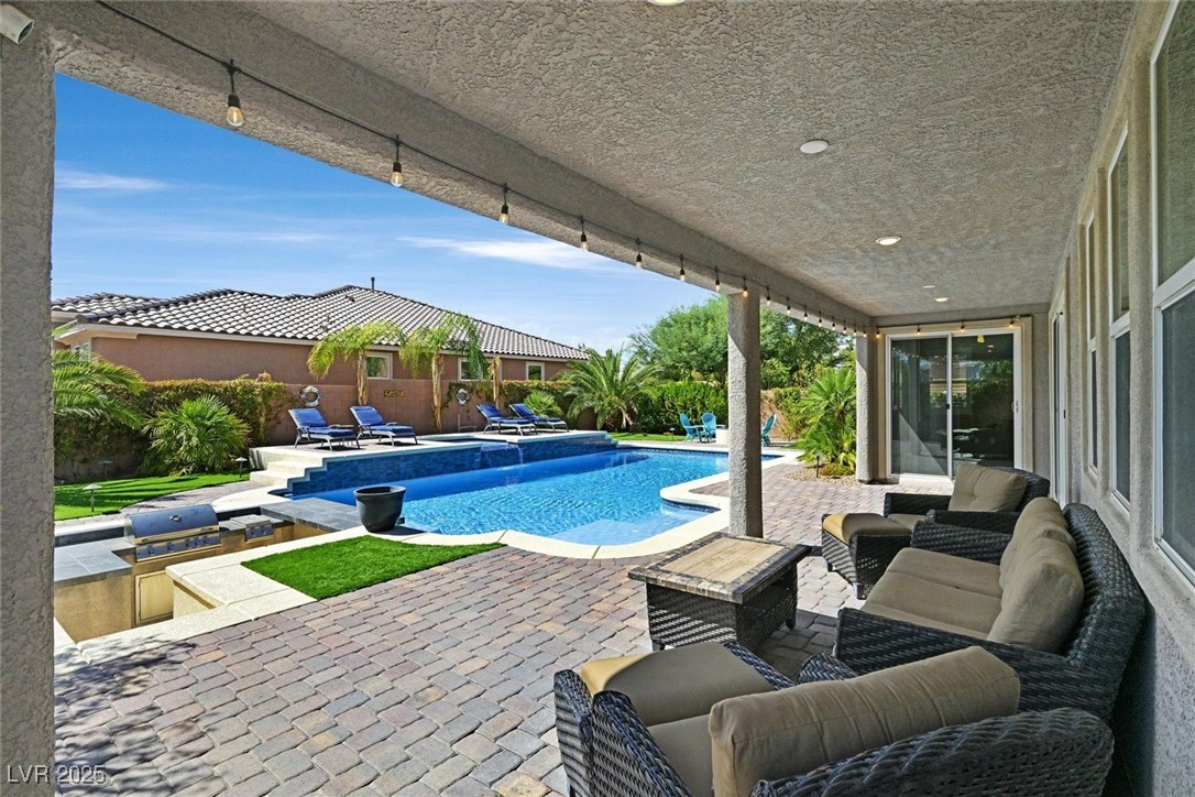 10391 Celestial Echo Street Property Photo 40